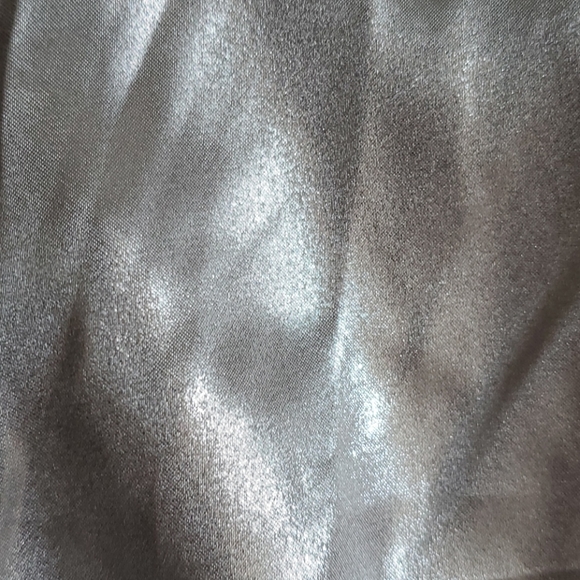 Dress - Picture 5 of 5